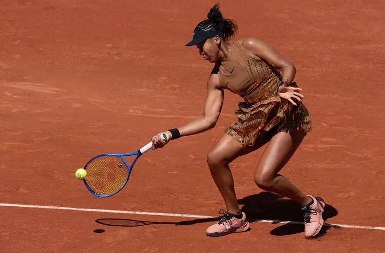 Sabalenka, Osaka bring style to Paris but Medvedev comes undone