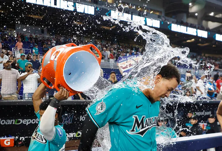 MLB roundup: Marlins sweep Mets with walk-off grand slam