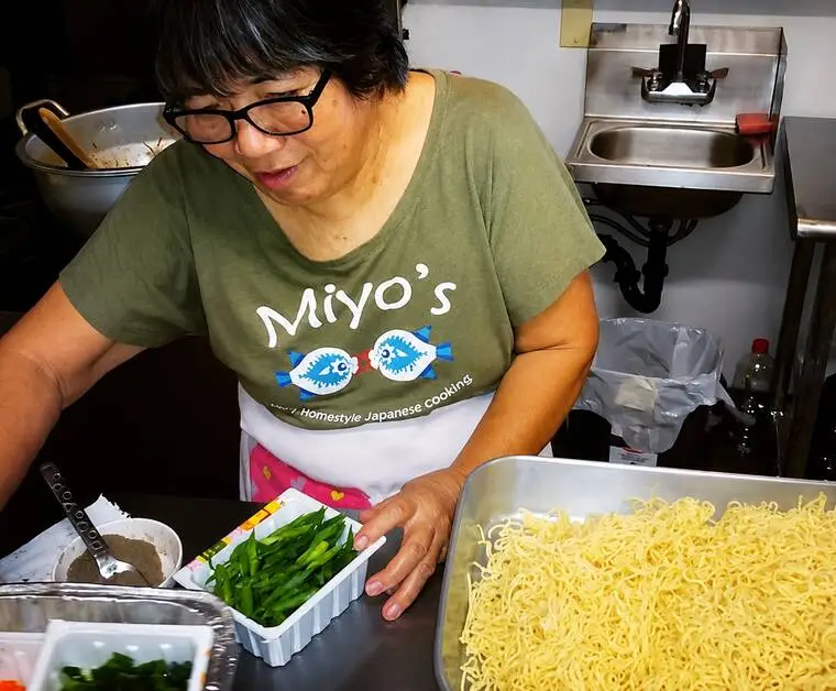 Hilo chef and restaurauteur Miyo Harumi dies at 82