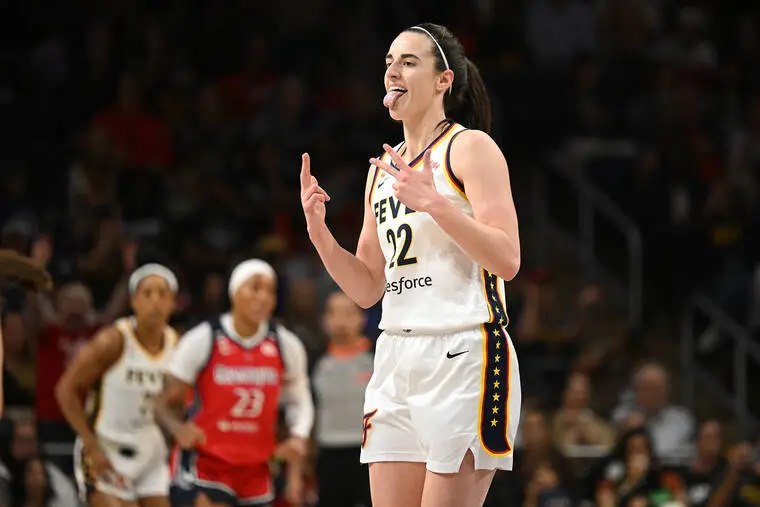 Caitlin Clark buries game-winning 3 for Fever to beat Mystics