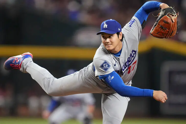 Shohei Ohtani shines on mound, at plate as Dodgers blank D-backs