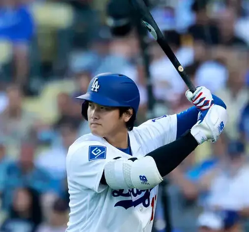 Shohei Ohtani leads all players in early MLB All-Star Game voting