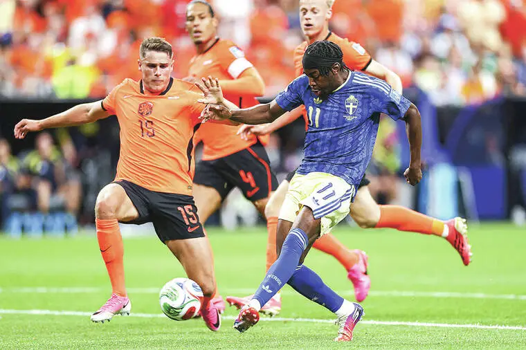 Netherlands rout Sweden 5-1; Japan blanks Tunisia 4-0