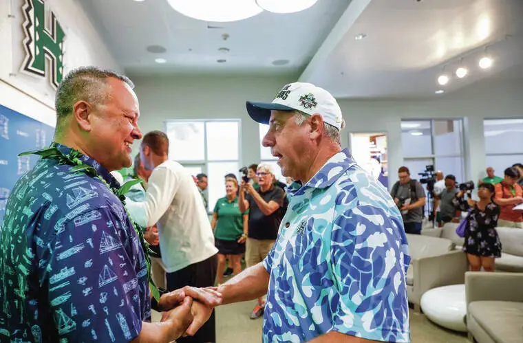 Stephen Tsai: Even with help from 5 donors, Hawaii athletics could use an assist