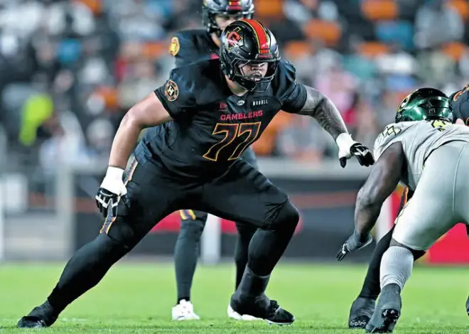 ‘It shocked me by surprise’: Kealakehe alum Warren named to All-UFL team