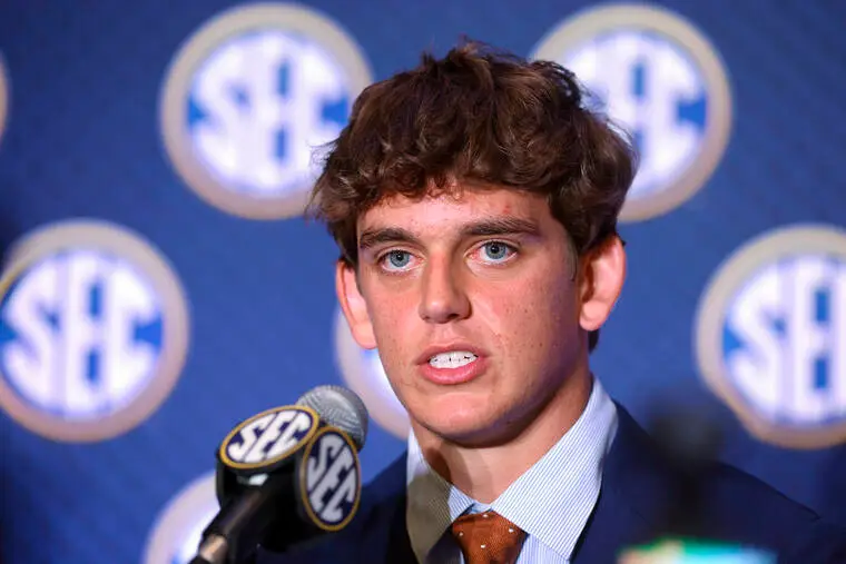 Arch Manning a ‘dangerous player’ after criticism that would’ve ‘destroyed’ others, Sark says