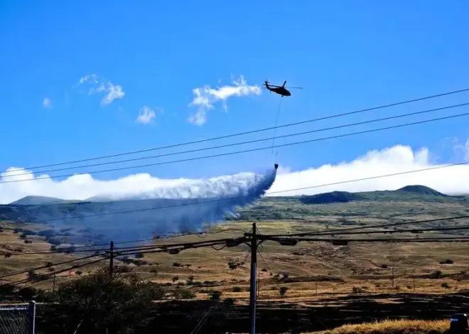 Hawaii National Guard helicopter helps county battle Kawaihae fire