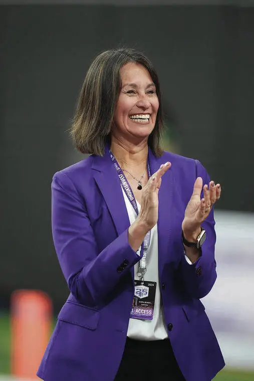 MW chief Nevarez sees UH as valued member, praises Hensel, Elliott
