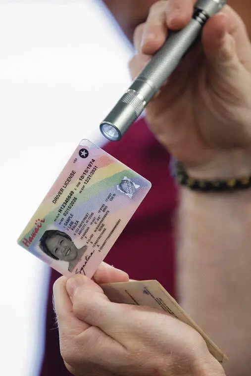 Hawaii driver’s licenses, state IDs get a redesign
