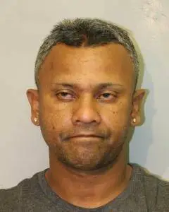 Police: Hilo man with nearly 2 pounds of cocaine nabbed at public park