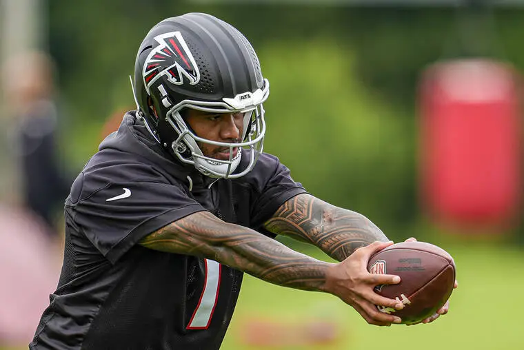 Falcons open first training camp under Kevin Stefanski: 5 storylines to watch