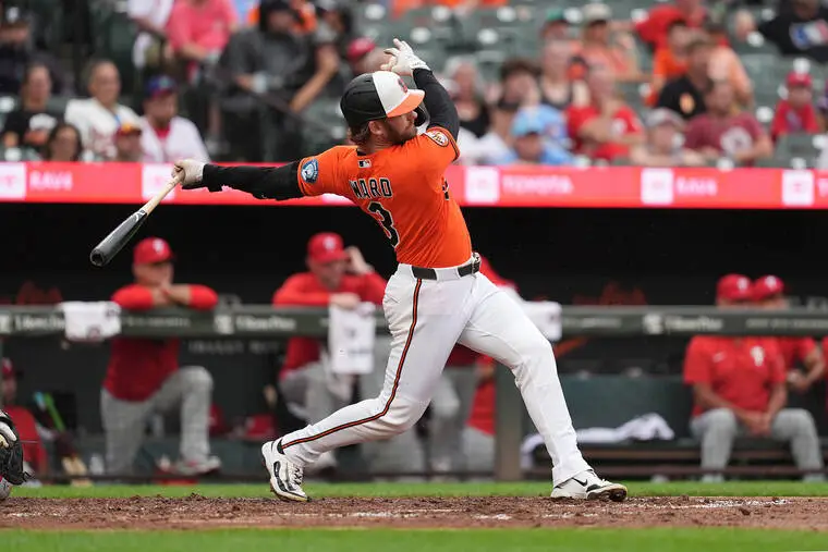 Mariners acquire outfielder Taylor Ward in trade with Orioles