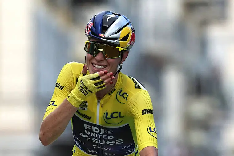 Demi Vollering wins Tour de France Femmes with sensational solo attack on final stage