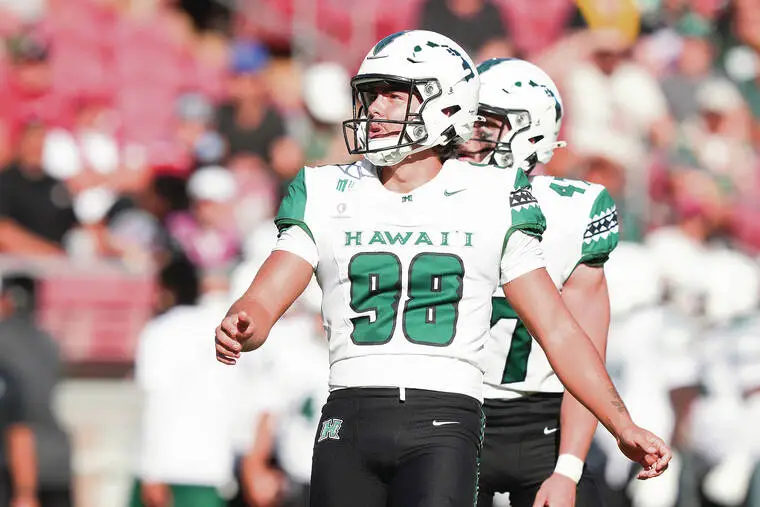 Olvera-Harle finding his footing as the Warriors place-kicker