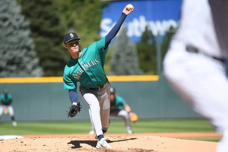 Kade Anderson delivers best start of career as Mariners stave off elimination