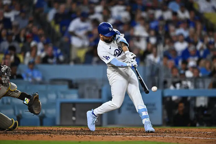 Padres take step back in playoff race with loss to Dodgers