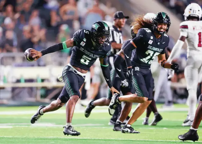 Rainbow Warriors overcome scary moment to break through for first win