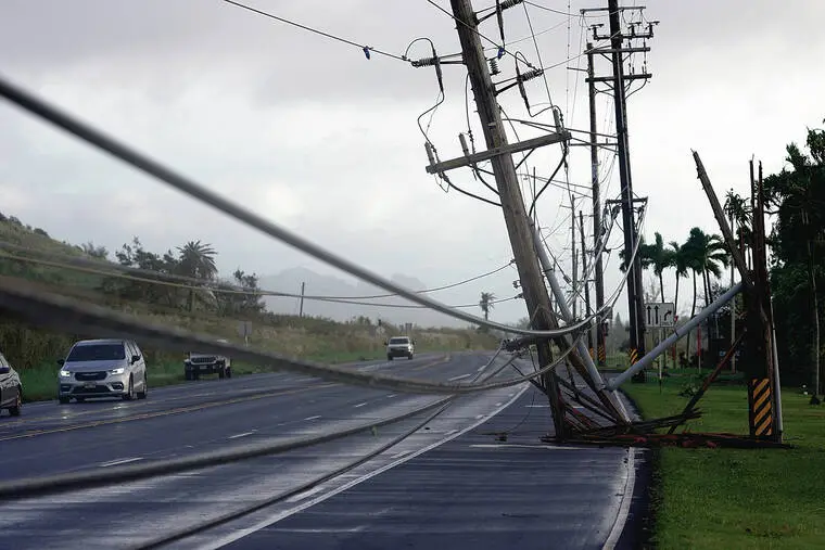 Storms sink economic forecast for Hawaii