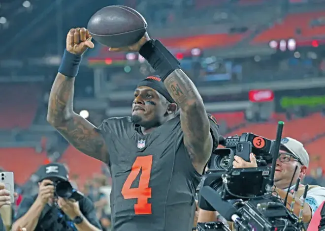 Browns blow 11-point lead, rally past Steelers