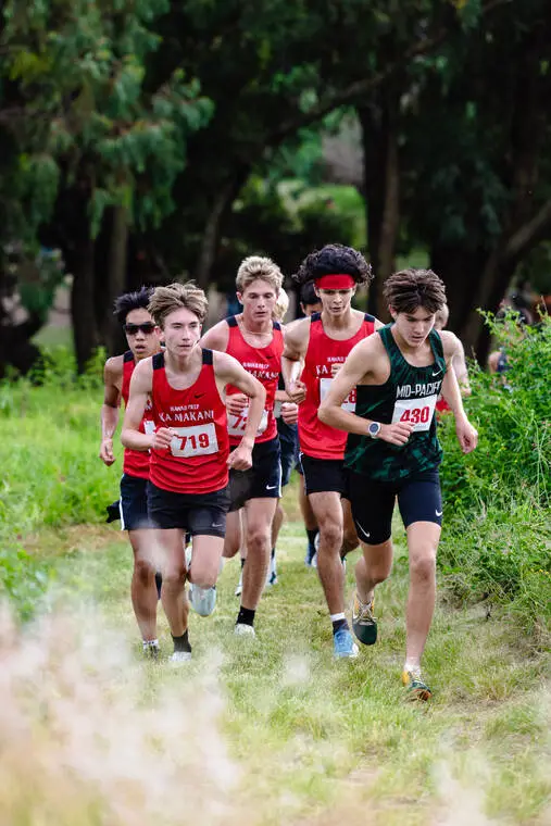 BIIF cross country: Ka Makani, ‘Riders shine in Waimea meet